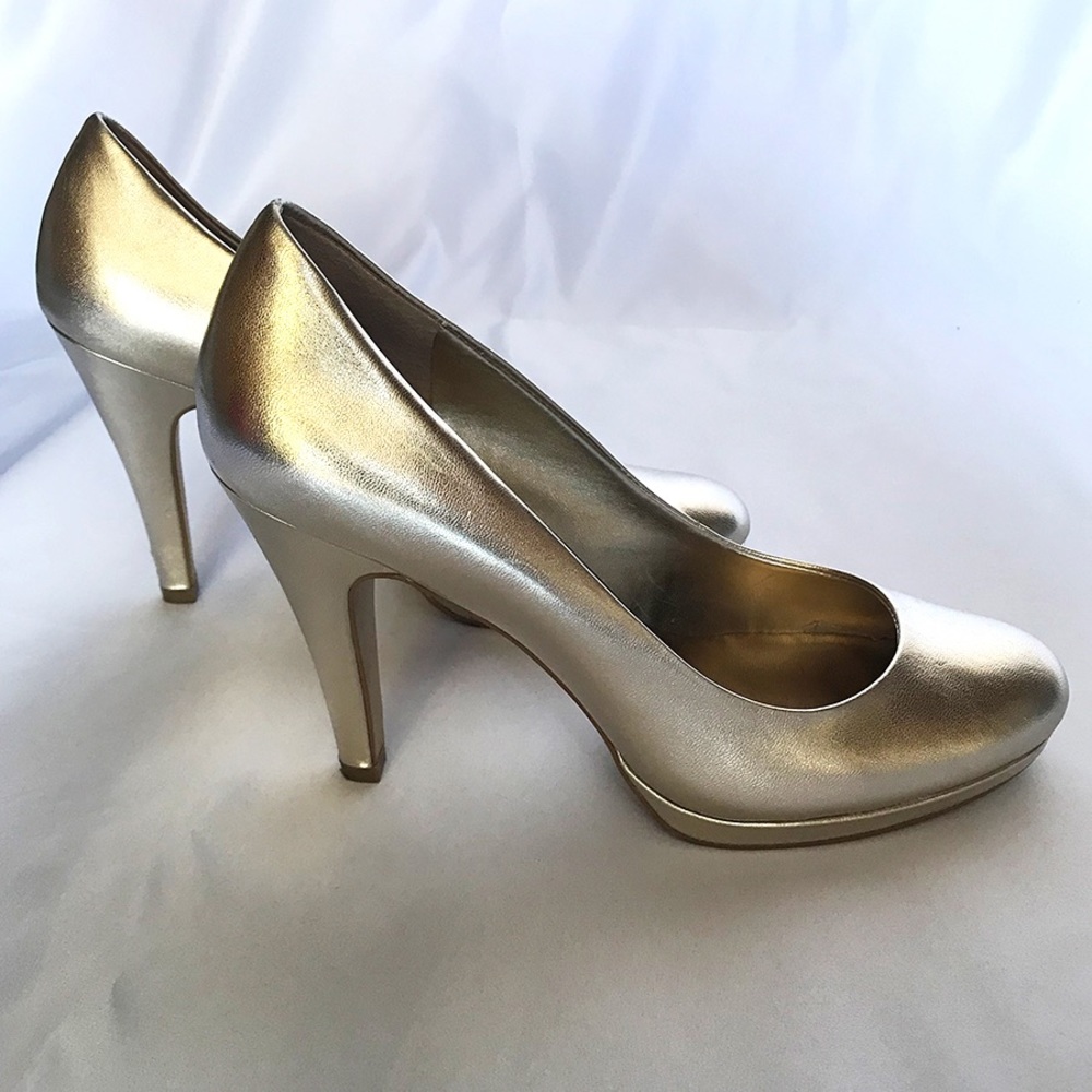 Franco Sarto Napoli Alpaca Metal Heels 8.5